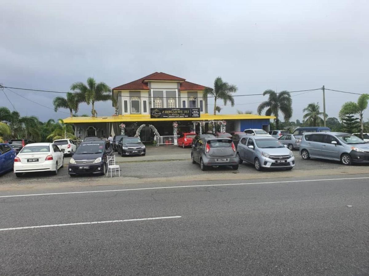 Oyo 90404 Hotel Z Dirgahayu 313 Pasir Mas Luaran gambar