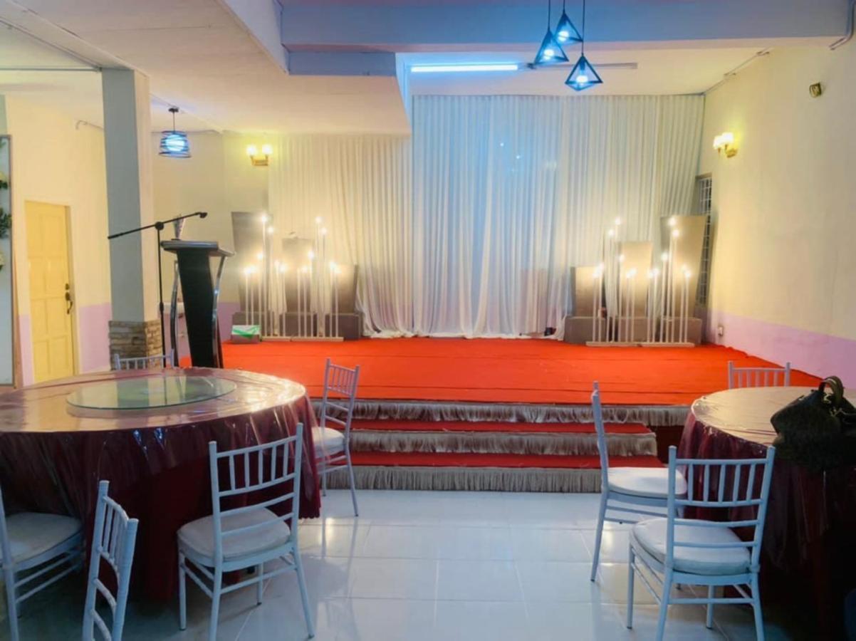 Oyo 90404 Hotel Z Dirgahayu 313 Pasir Mas Luaran gambar