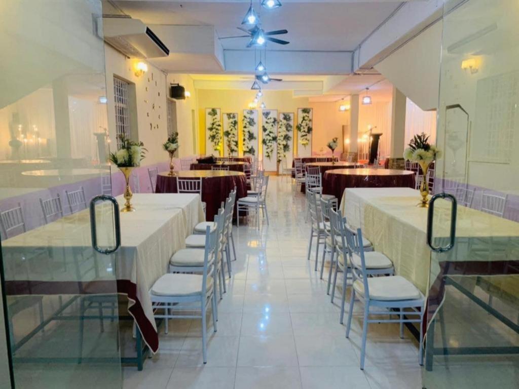 Oyo 90404 Hotel Z Dirgahayu 313 Pasir Mas Luaran gambar